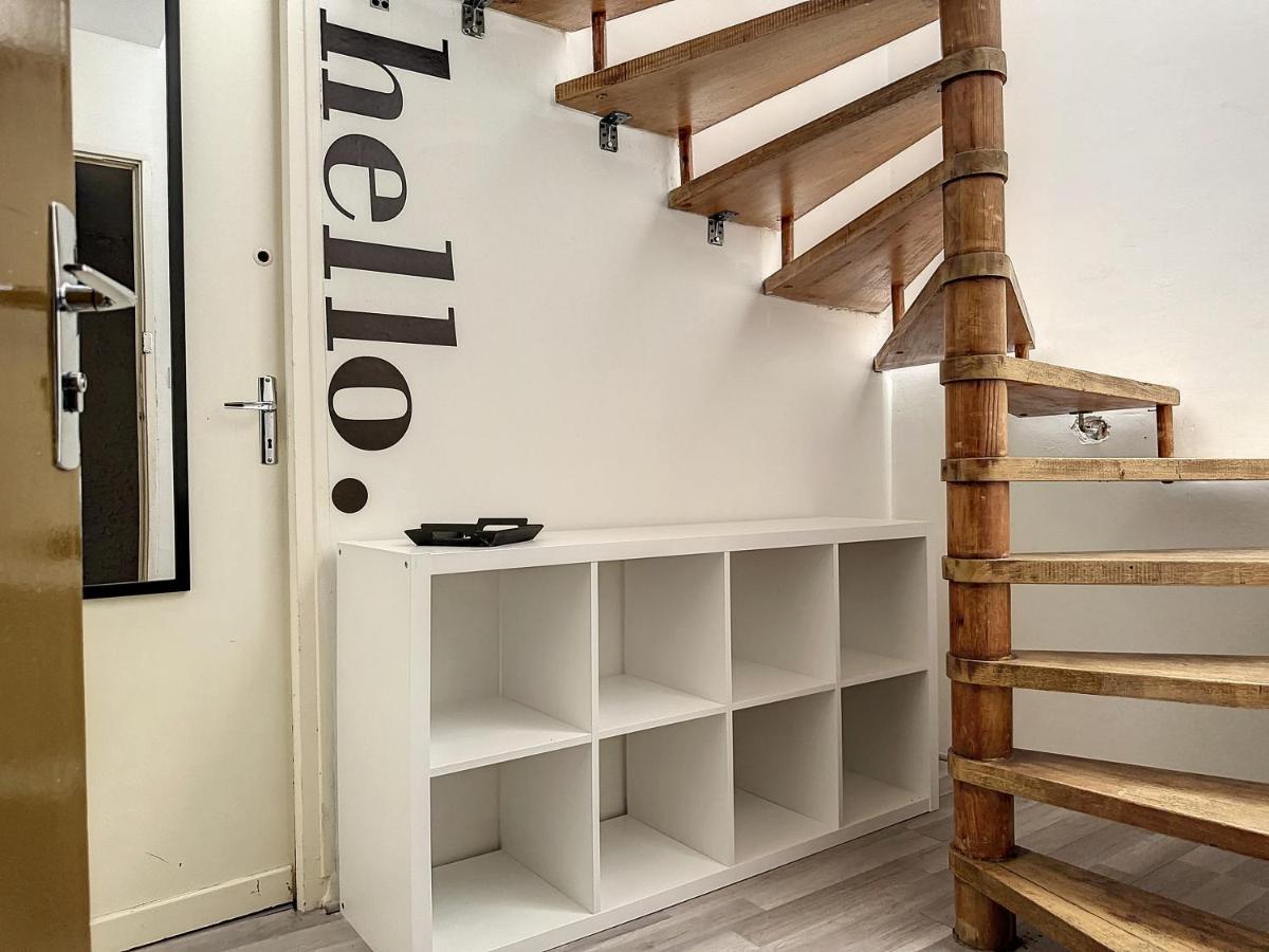 Charmant Appartement Avec Terrasse Parking Ispagnac Bagian luar foto